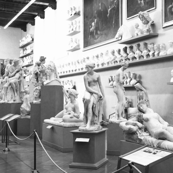Statues Posing at the Uffizi